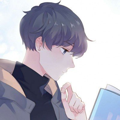 男子发现毒蛇上前拍照被咬到脚